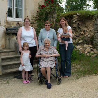 Le regard des femmes d'Aubepierre-sur-Aube et de la vallée